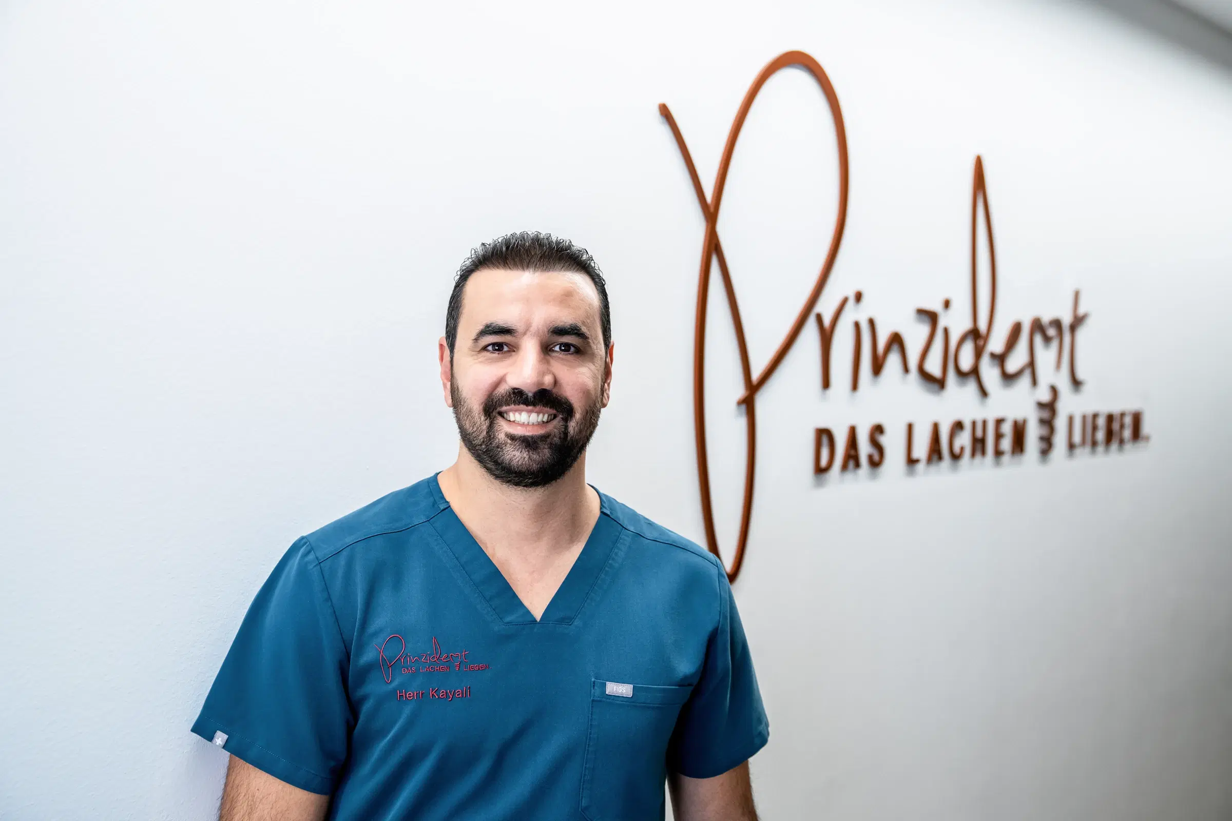 فريق جراحة الفم في DVT